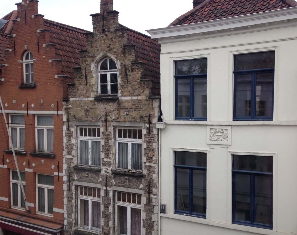 Как выглядит старинный дом в Брюгге изнутри