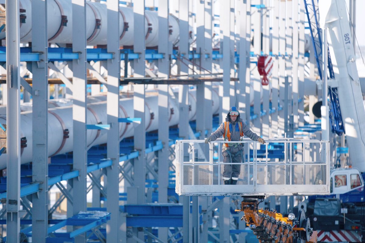 Сотрудник компании НИТЭК на базе АГПЗ г. Свободный.