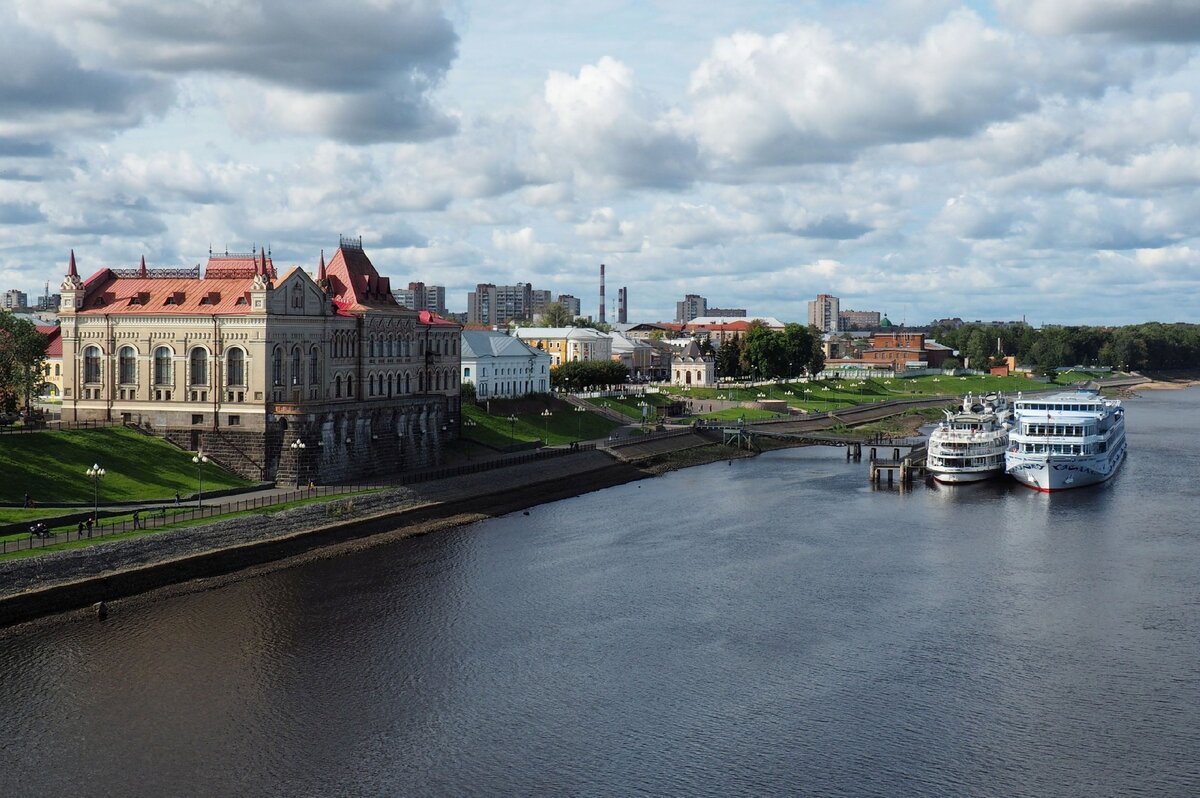 Рыбинск, Волга