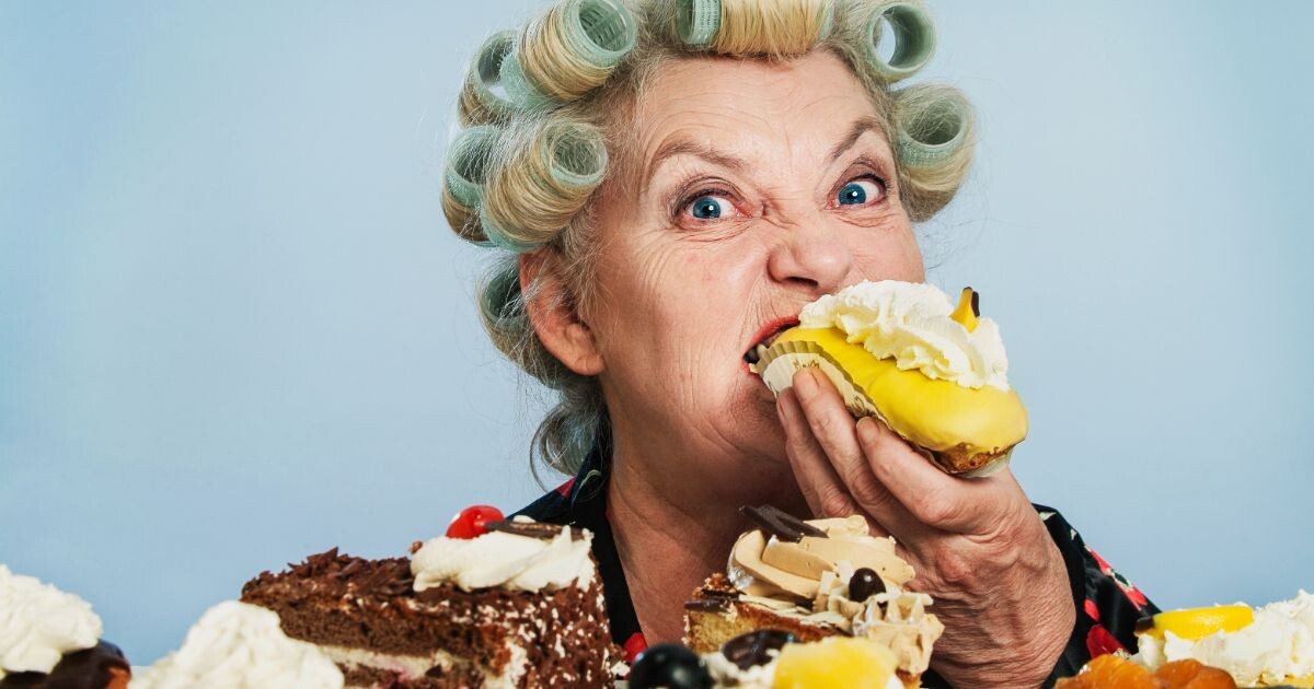 Слабость любой женщины...