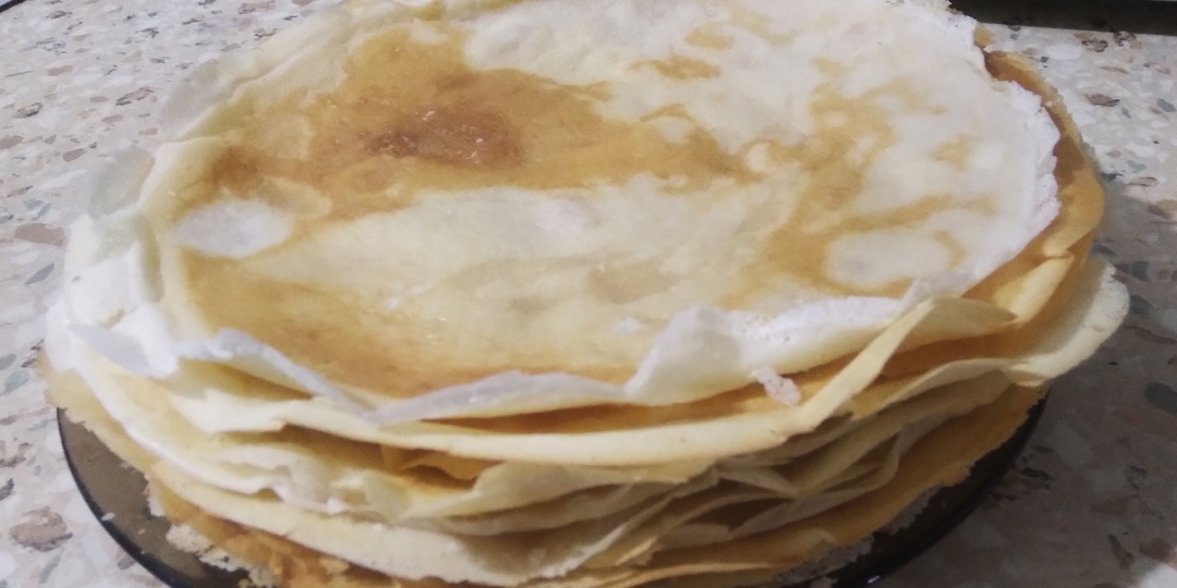 Молочные тонкие блинчики