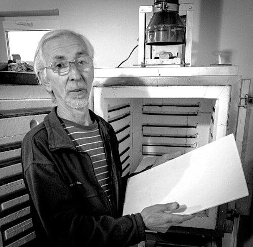 Мастерская авторского фарфора "Воскресение". В. Лукьянов - гл. художник