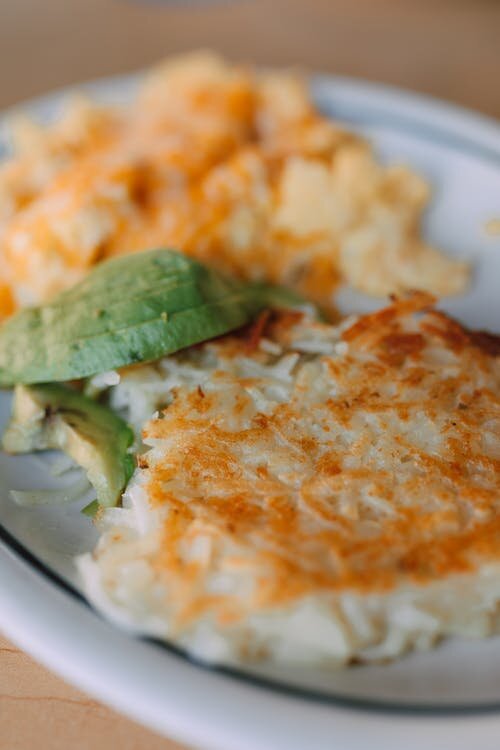 Яичница - болтунья с сыром