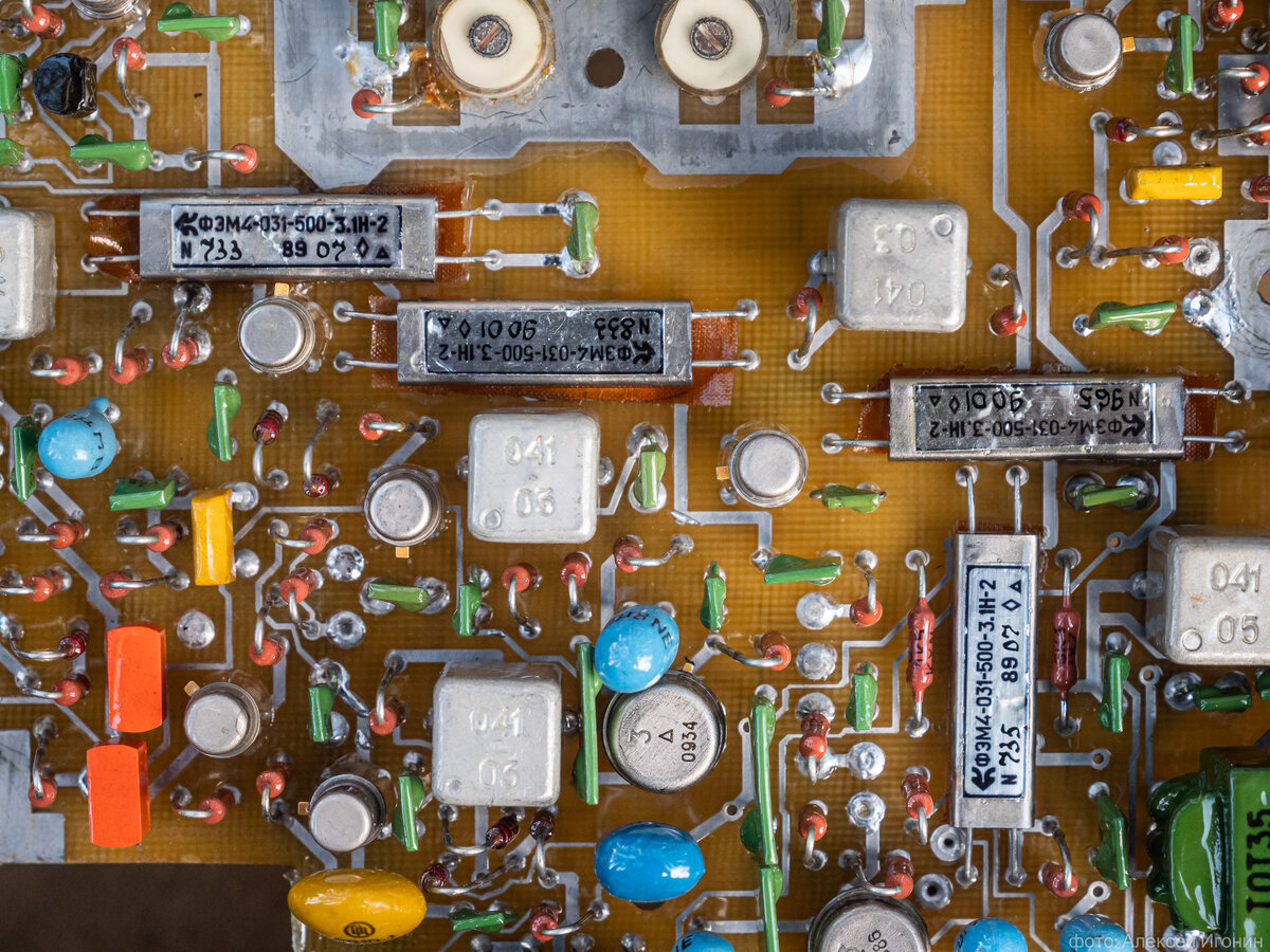 Радиостанция Ангара-1. Сделано в СССР. Фото внутренностей. | Радиоканал ...