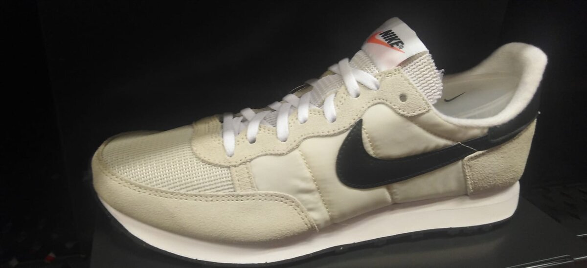 Nike Challenger OG