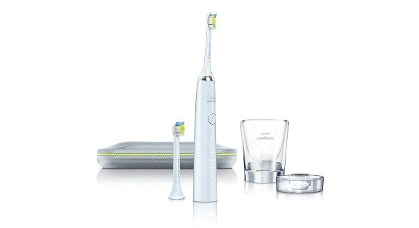 Электрическая зубная щетка Sonicare DiamondClean от компании Philips.