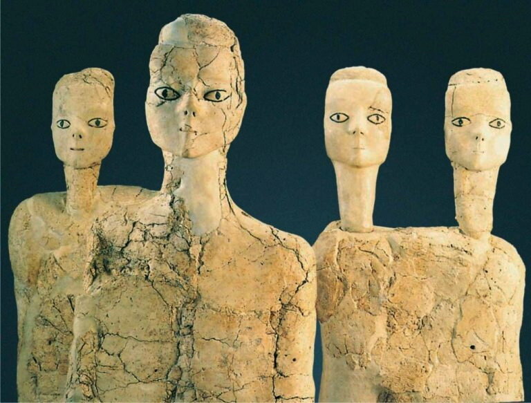 Статуи из Айн-Газаль