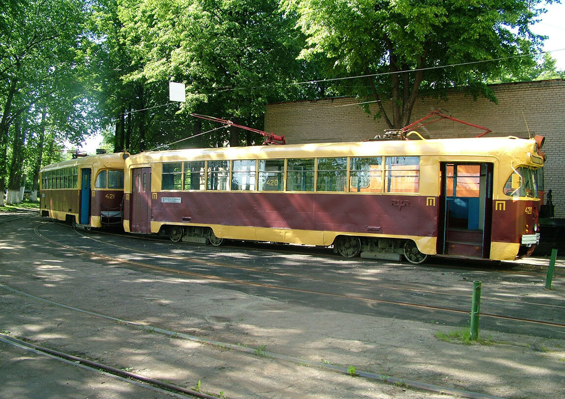 СМЕ РВЗ 6М2 420 + 421. СМЕ в Витебске не работает с 2009 года.