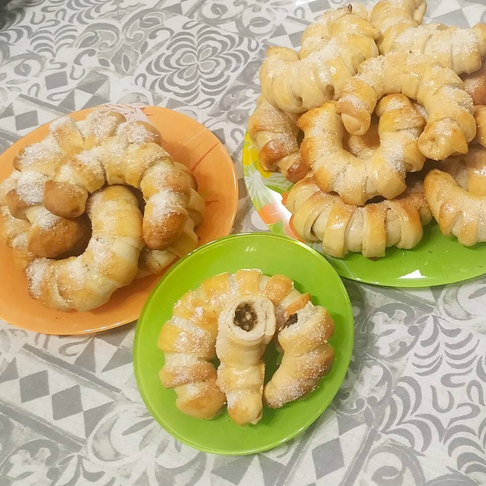 Тыквенные рогалики