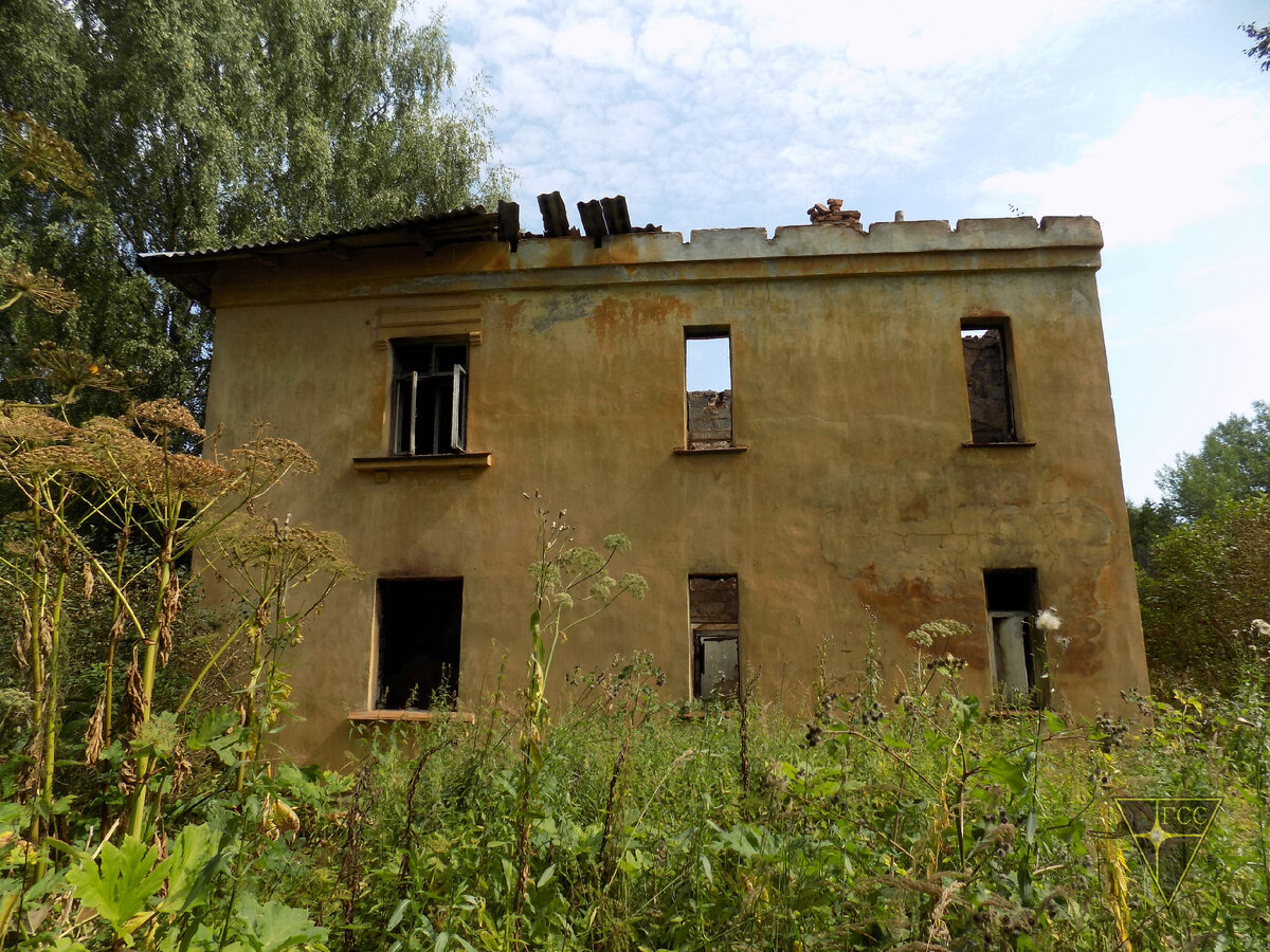 Наша попытка обустроить квартиру в мёртвом городе