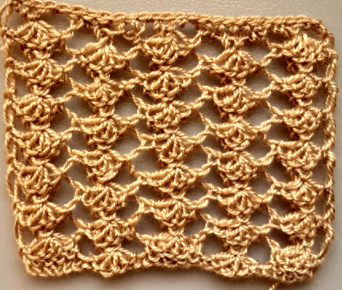 Лицевая сторона узора.