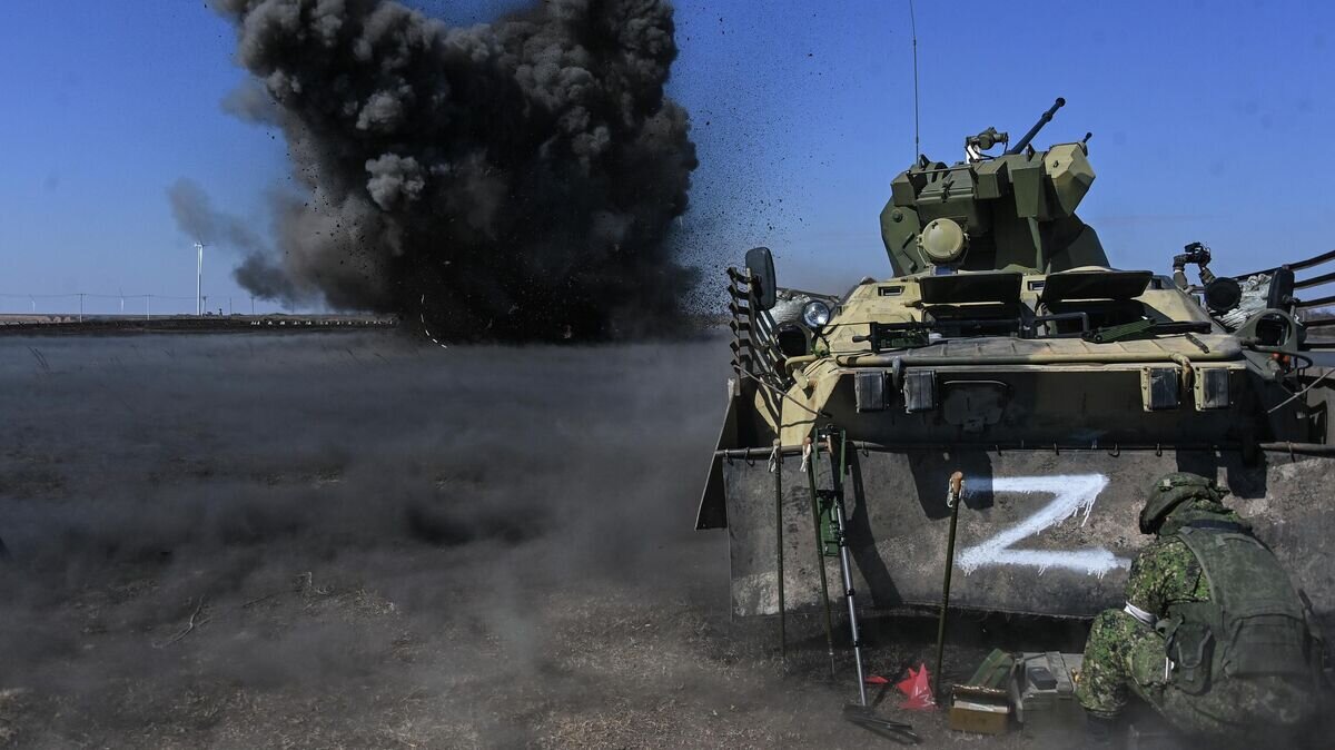    Саперы одной из инженерных бригад ВС РФ разминируют укрепрайон в Херсонской области© РИА Новости