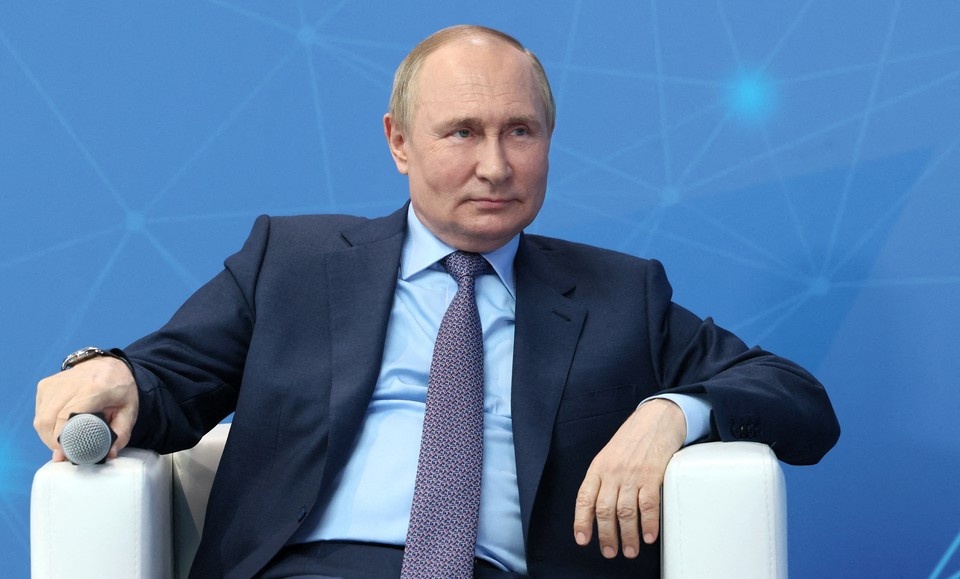     Путин поздравил работников и ветеранов угольной отрасли с Днём шахтёра  REUTERS