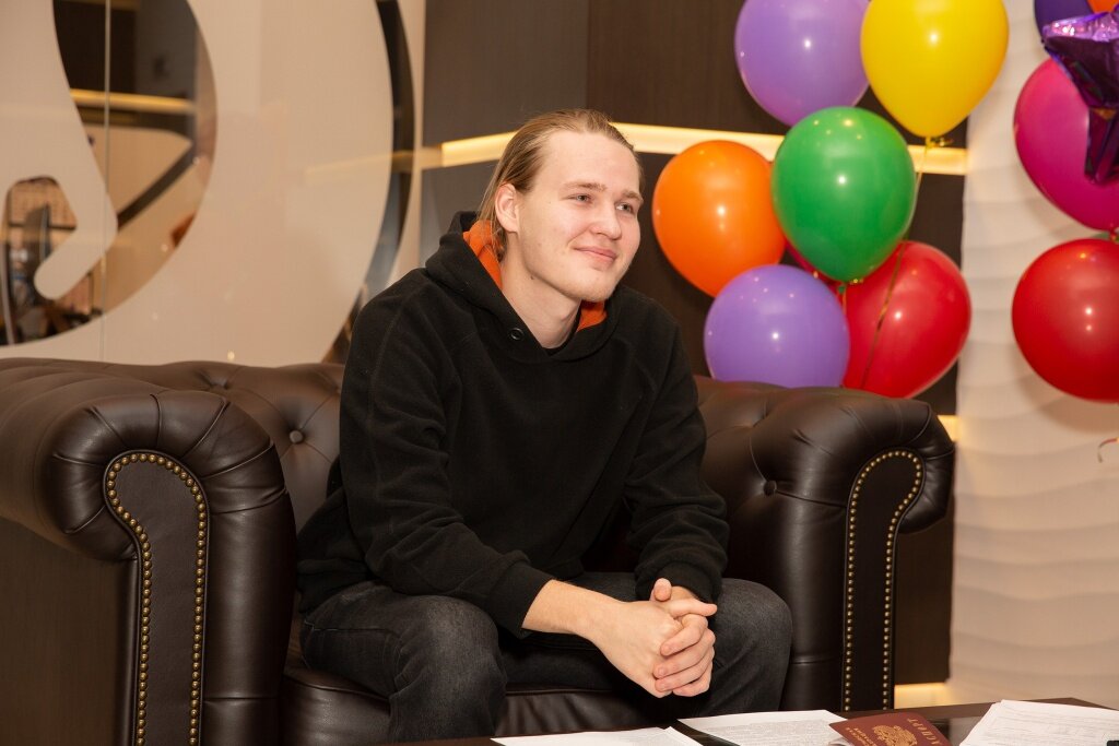 Михаил Иванов