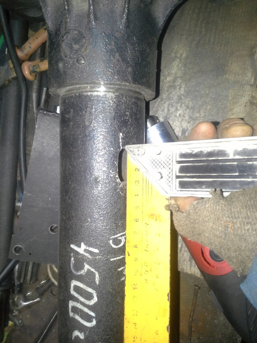 Размер отверстия в длину.