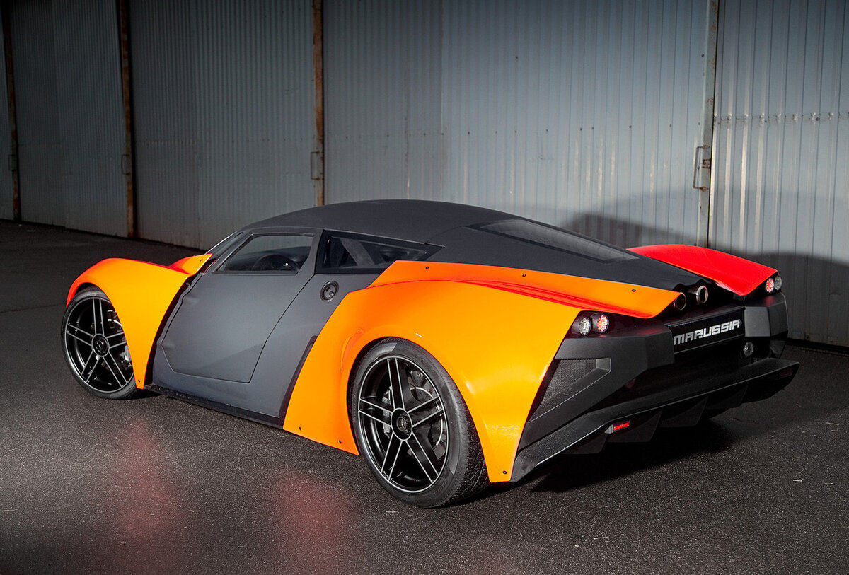Спорткар Marussia b2