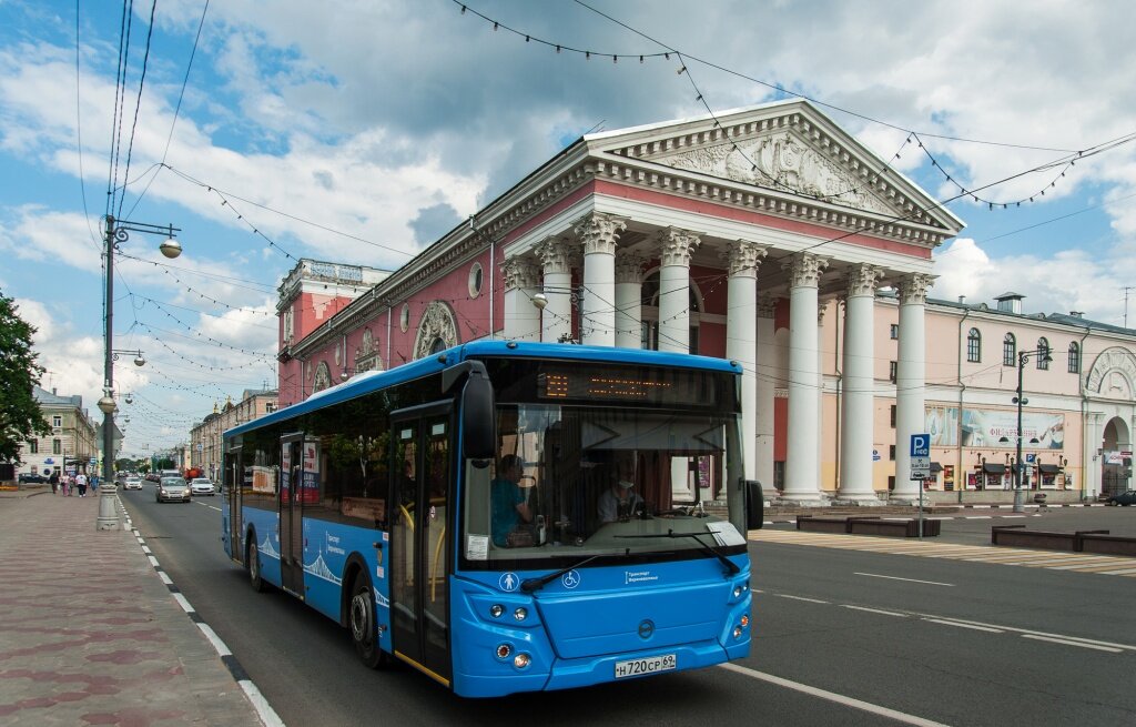 В Твери для школьников сделали транспортные карты