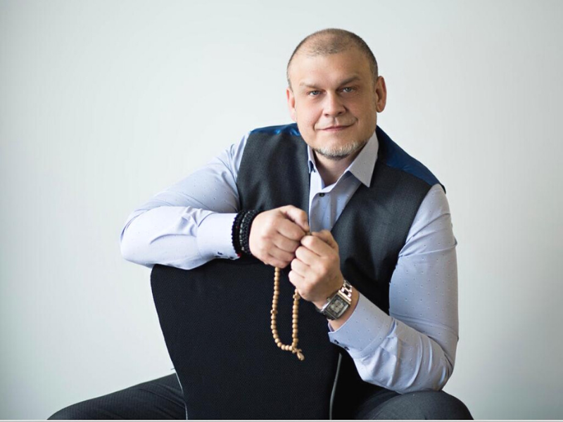 Автор книги Эдгард Зайцев