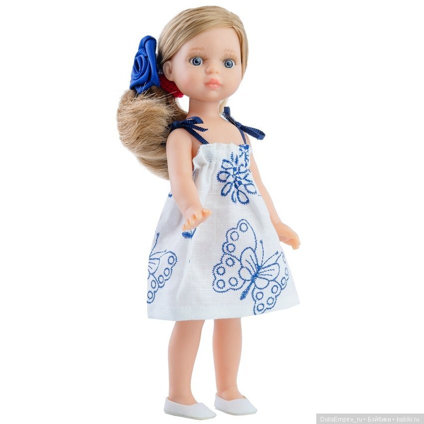 Юная натуралистка Валериа. Лето – это ее время, наконец, можно вдоволь поизучать растения и насекомых