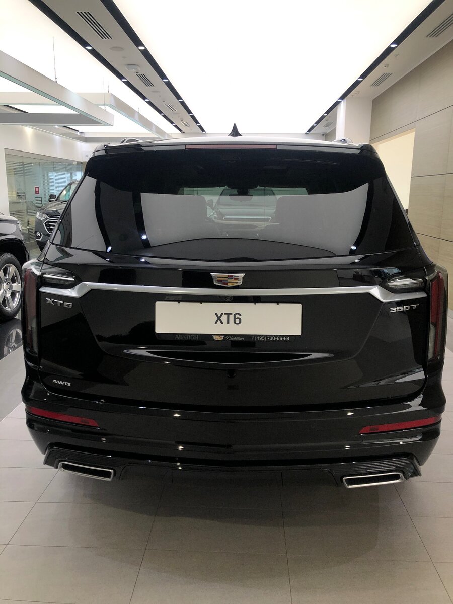 Cadillac XT6