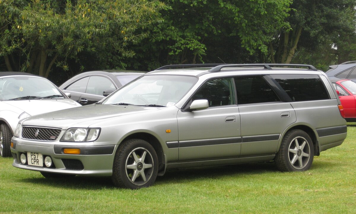 Nissan Stagea