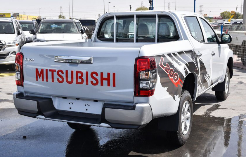 Бензиновый L200 по цене УАЗ Патриот? Везите его к нам! | 4x4 | Дзен