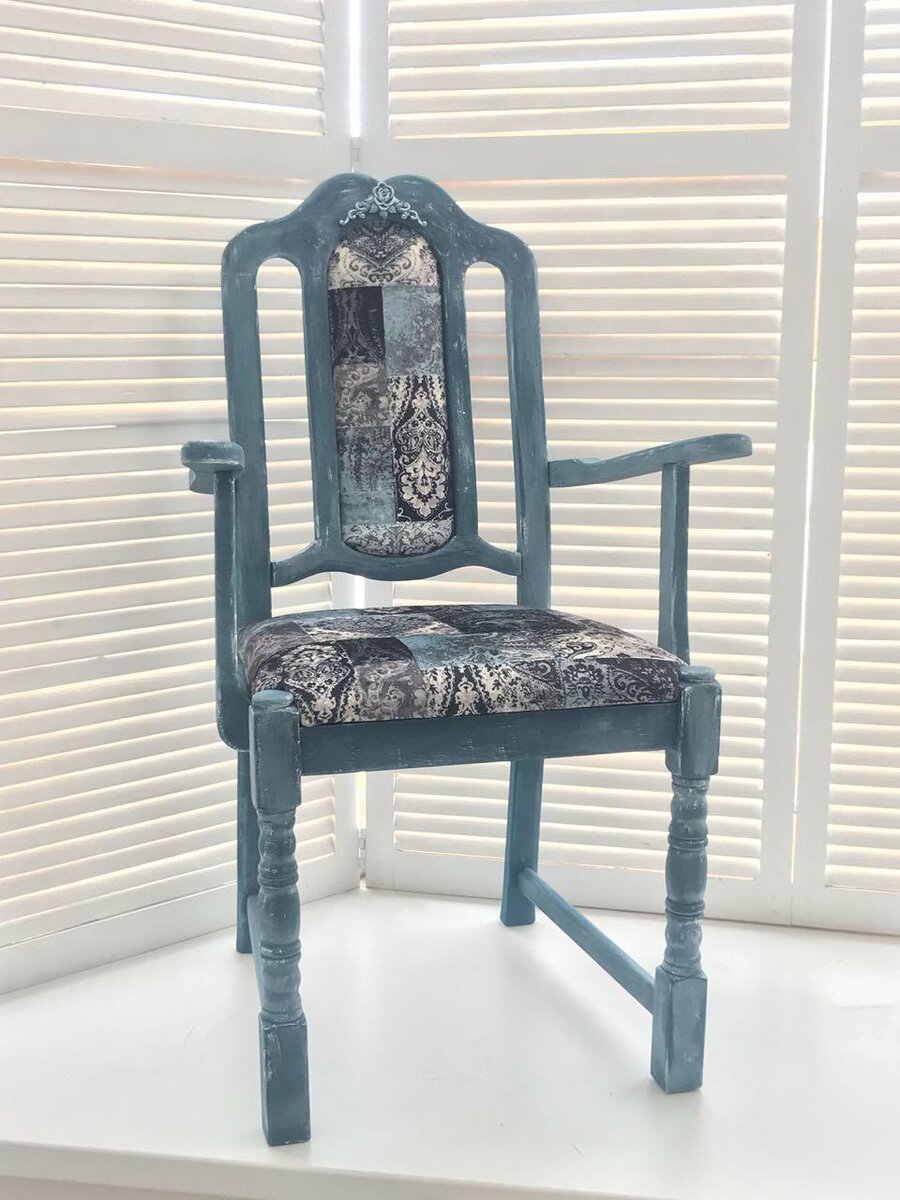 Почти трон ))