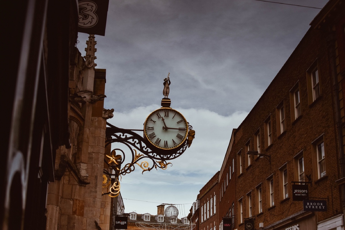Past Continuous 