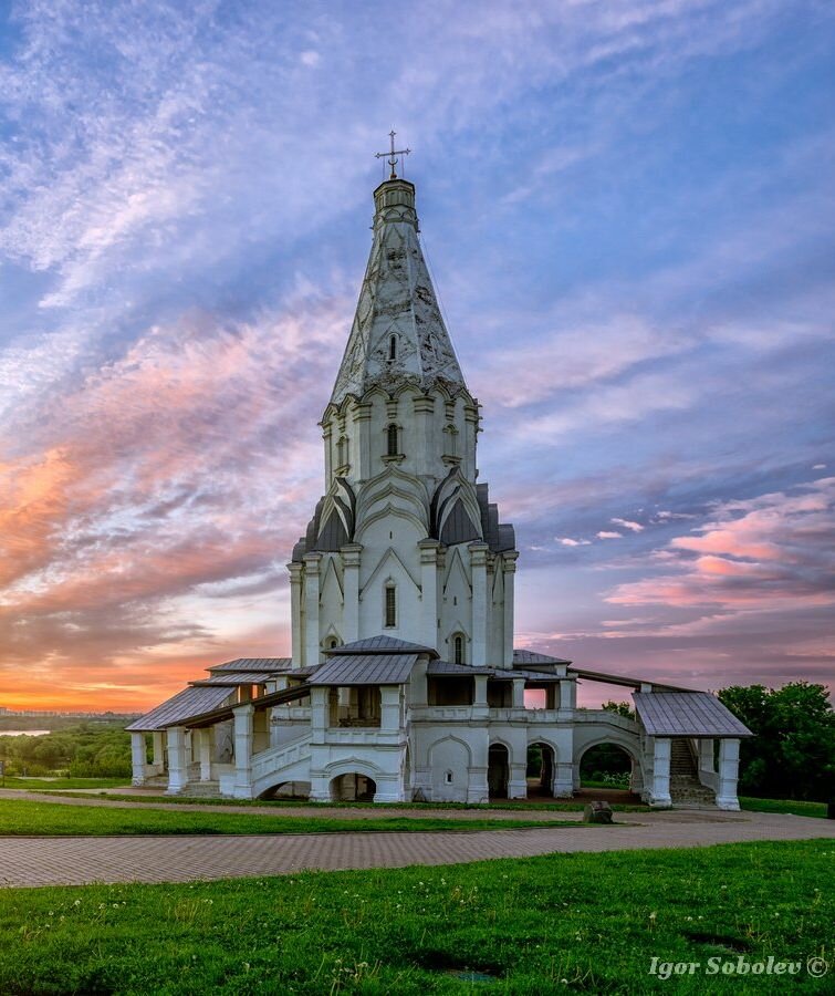 Церковь Вознесения в Коломенском стиль Барокко