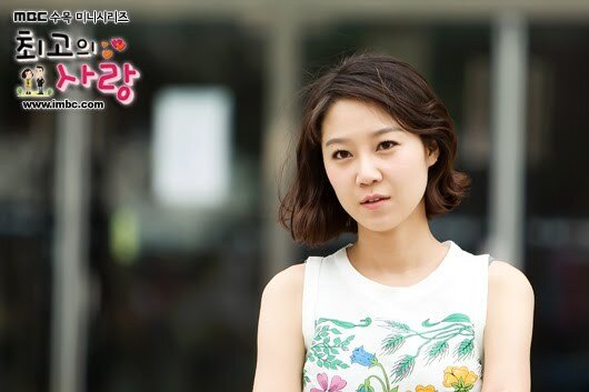 Кадр из дорамы "Искусство любить"