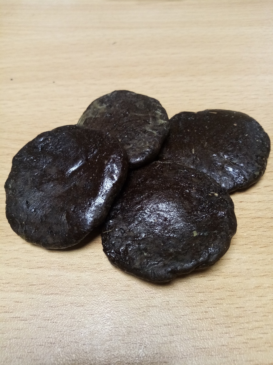 Прополис в твёрдой форме