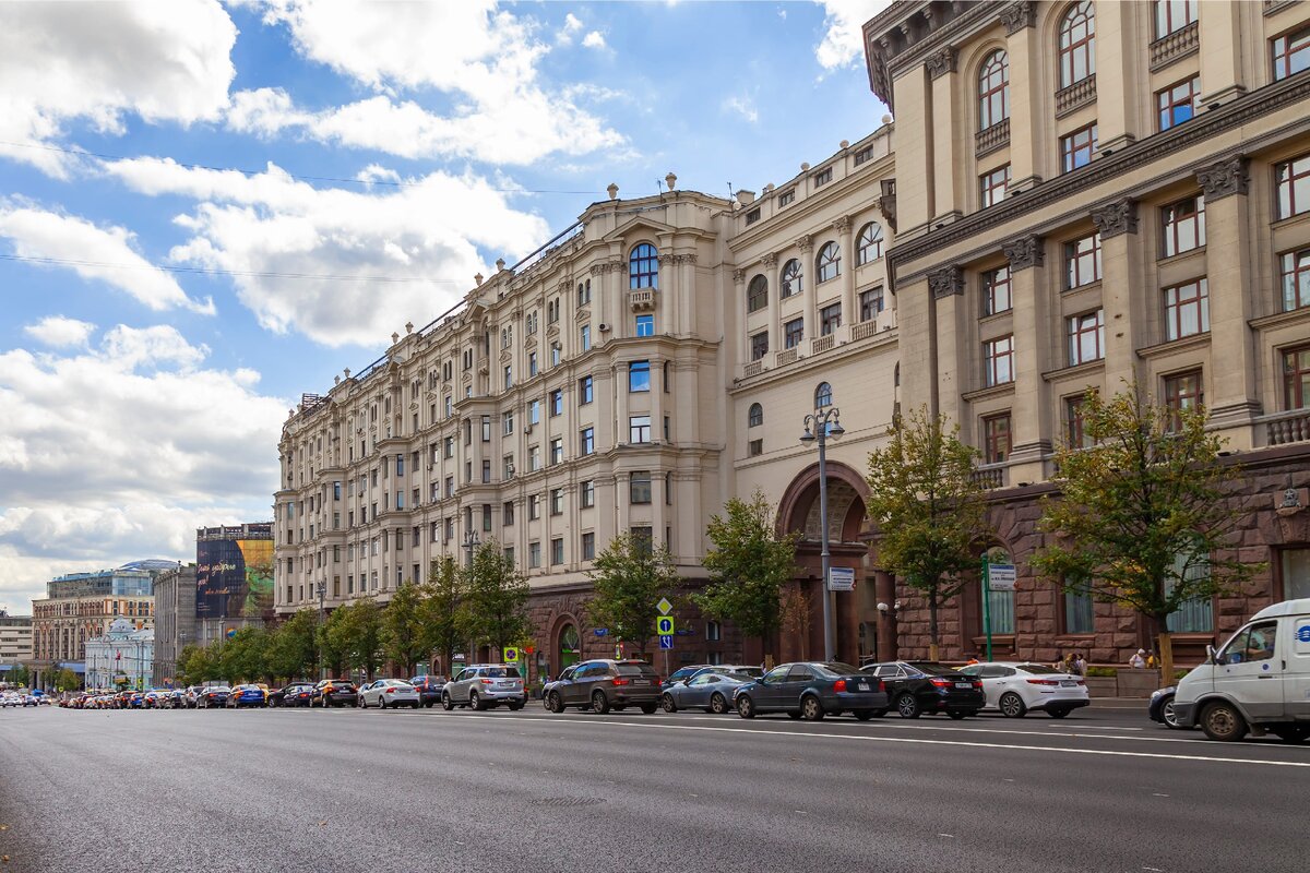 Тверская улица