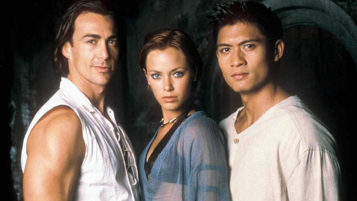 Слева направо: Сиро, Тажа и Кунг Лао