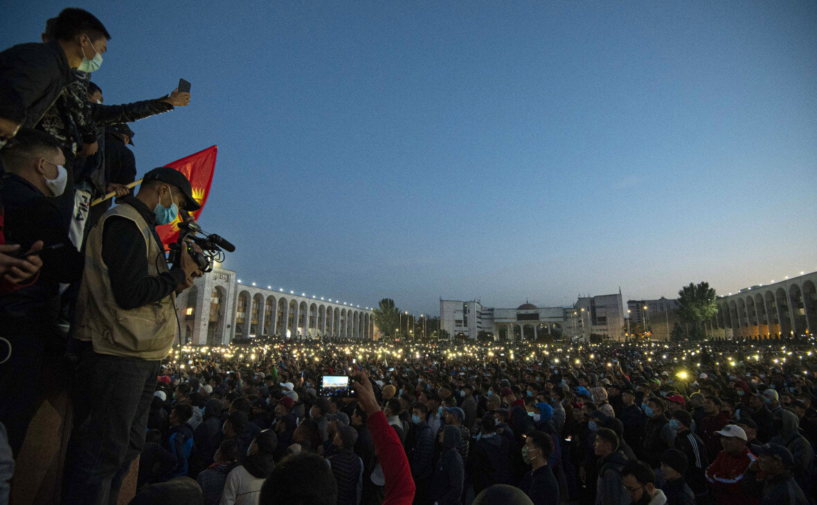 Фото с митингов