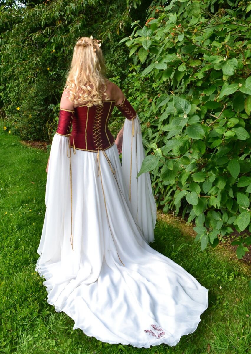 С сайта avrora.com