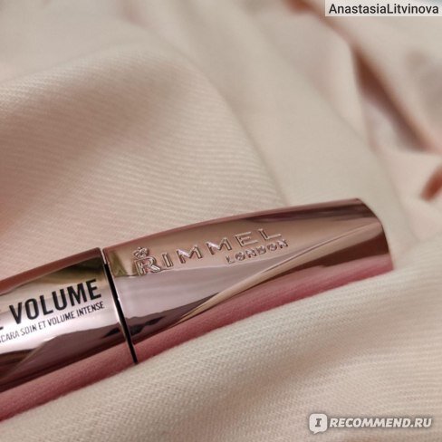 Rimmel Wonder’Luxe Volume
