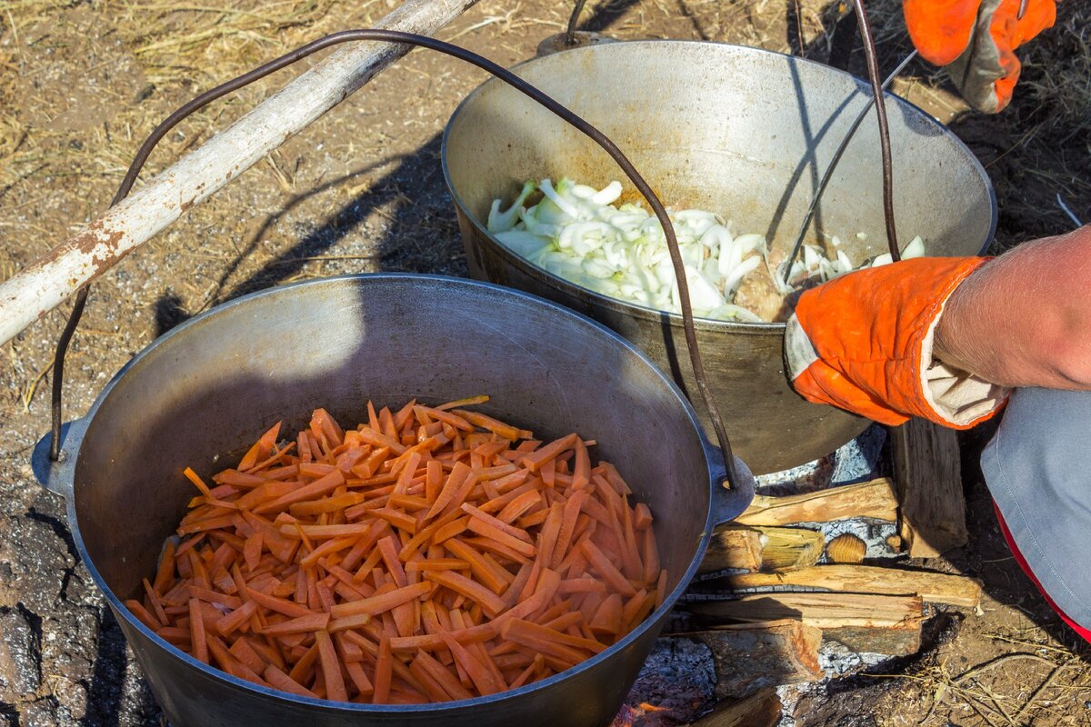 Плов в полевой кухне