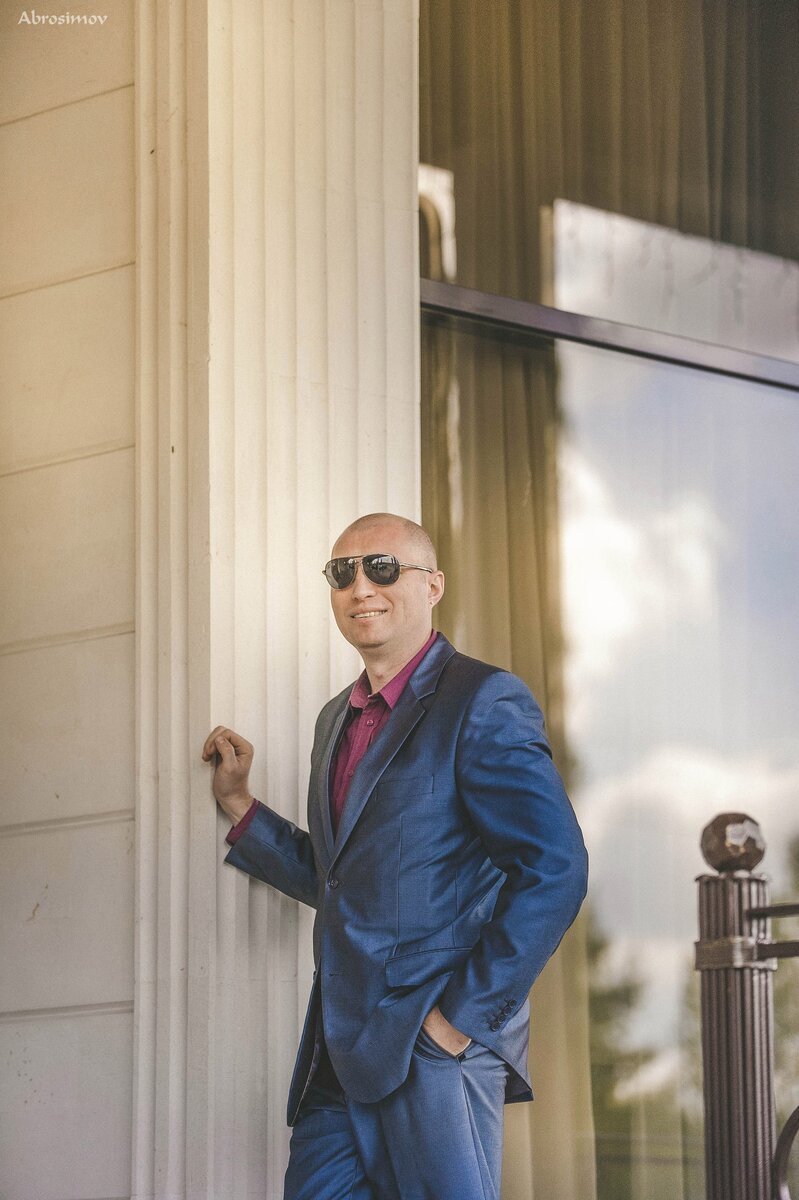 Дмитрий Уваров - тот самый Чёртов пиарщик