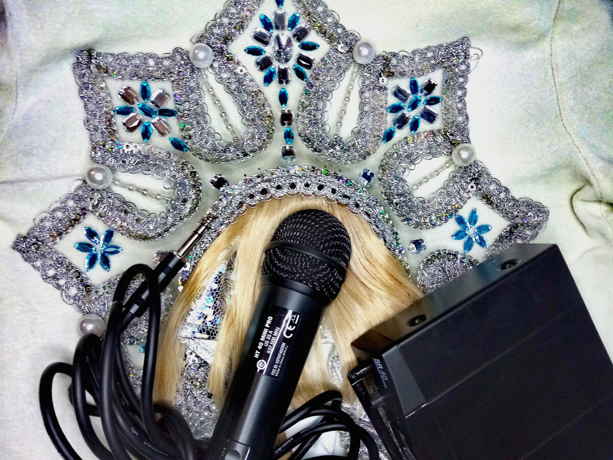 Подписывайтесь на мой канал и ставьте лайки. Это поможет мне взбодриться