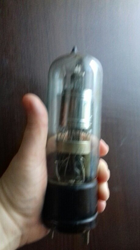 Лампа из ретро-коллекции