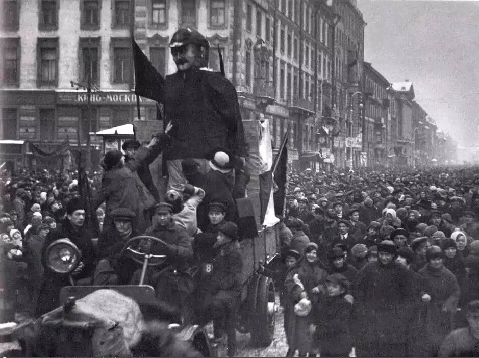 газета советский экран. 26 ноября 1925 год полет ант-4. ноябрь 1925 года. красная газета ленинград. фрунзе михаил васильевич похороны.