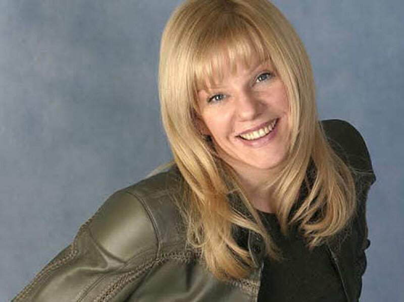 Александра Захарова