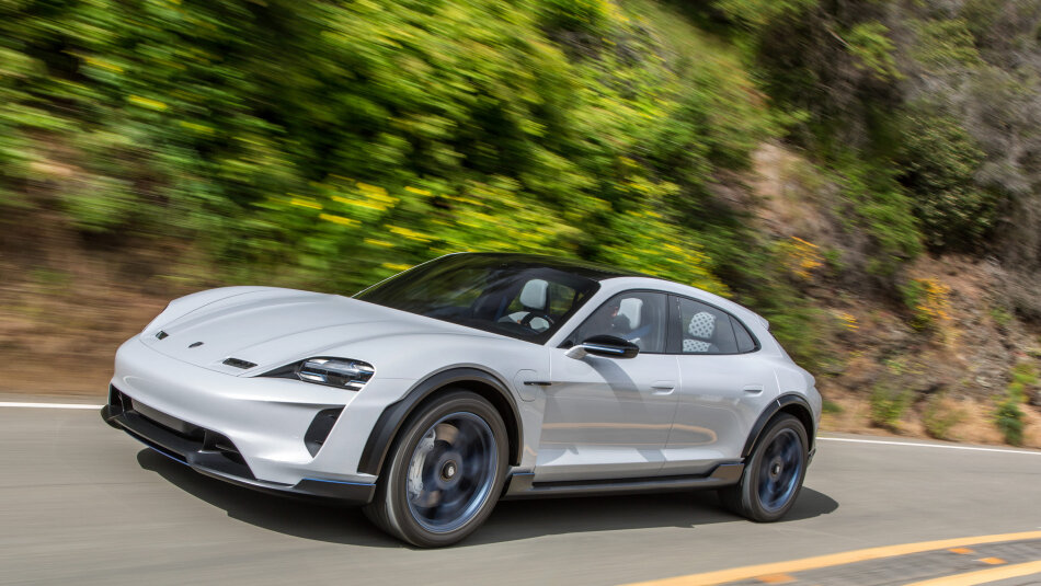 Porsche Mission E Cross Turismo