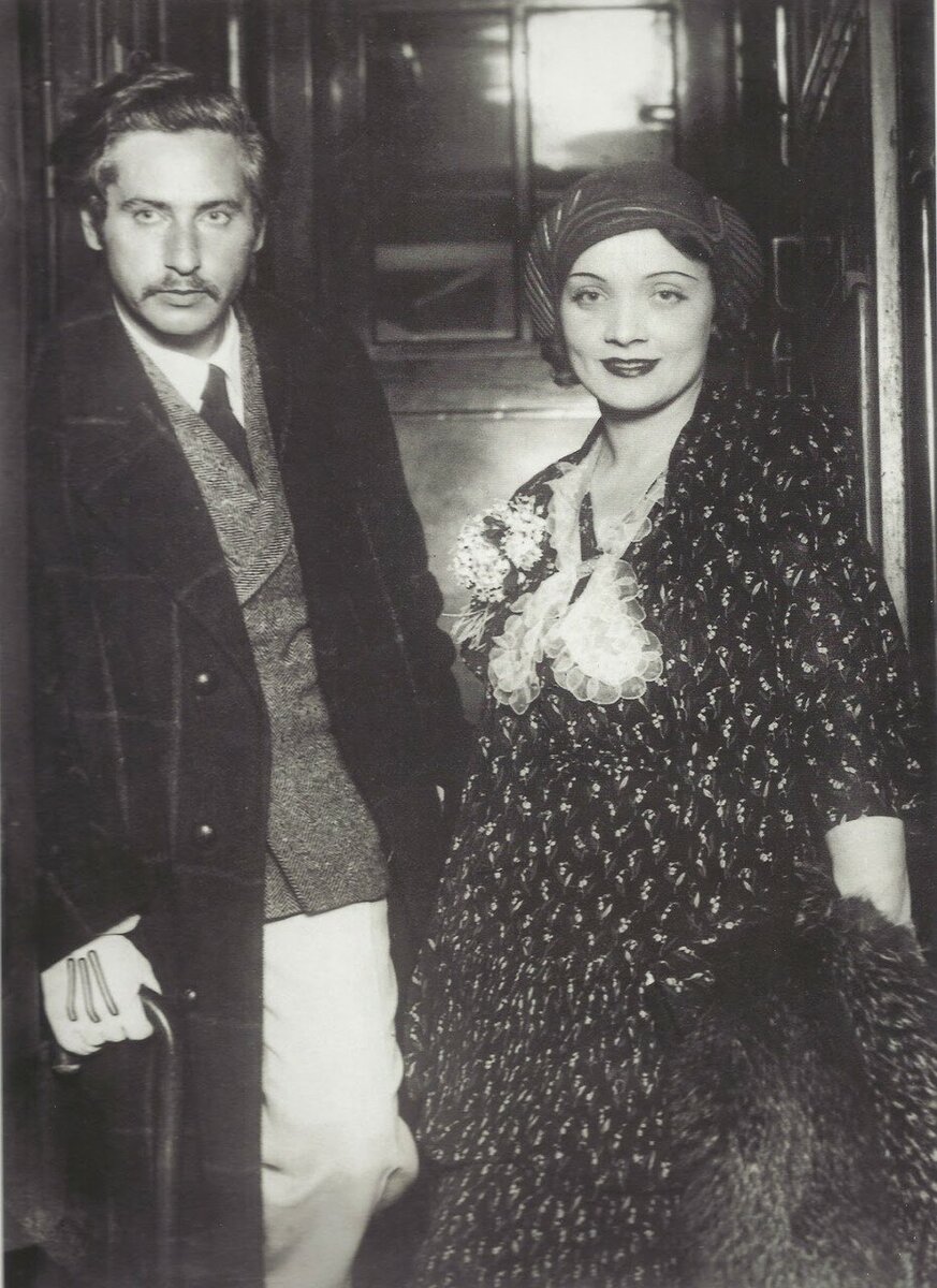 1930 ГОД. ФОТО ИНТЕРНЕТ.