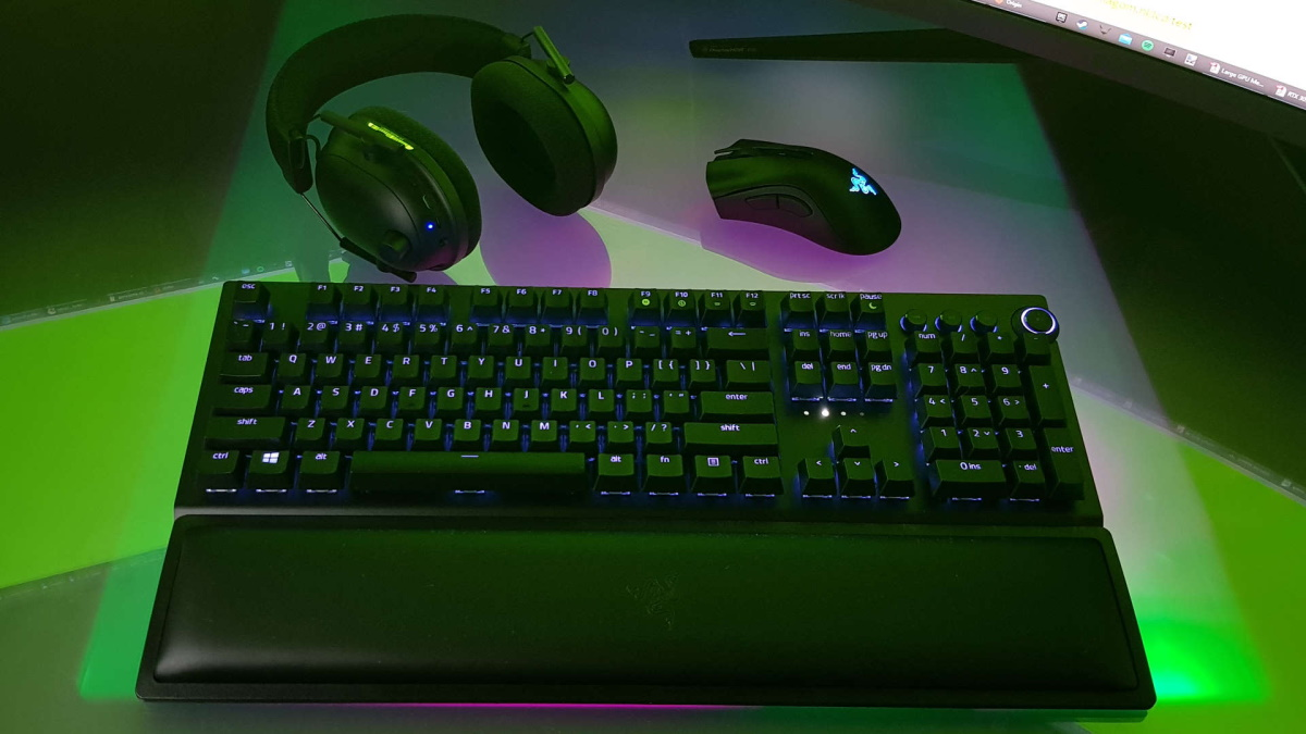 Razer v 3 pro. Razer BLACKWIDOW v3 Pro. Razer BLACKWIDOW v3. Razer BLACKWIDOW v3 TKL. Razer BLACKWIDOW v2 Pro