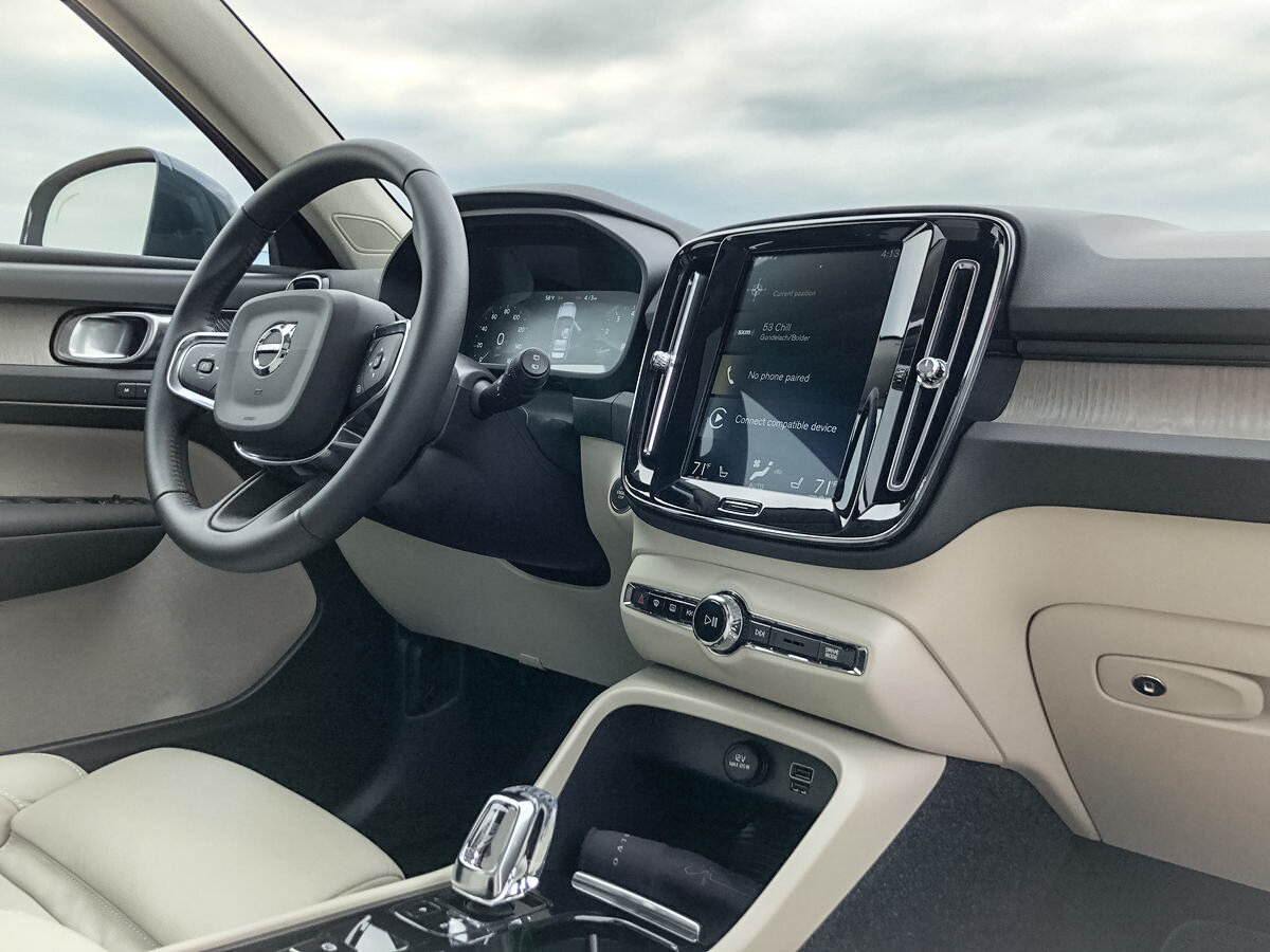 Volvo xc40 Interior