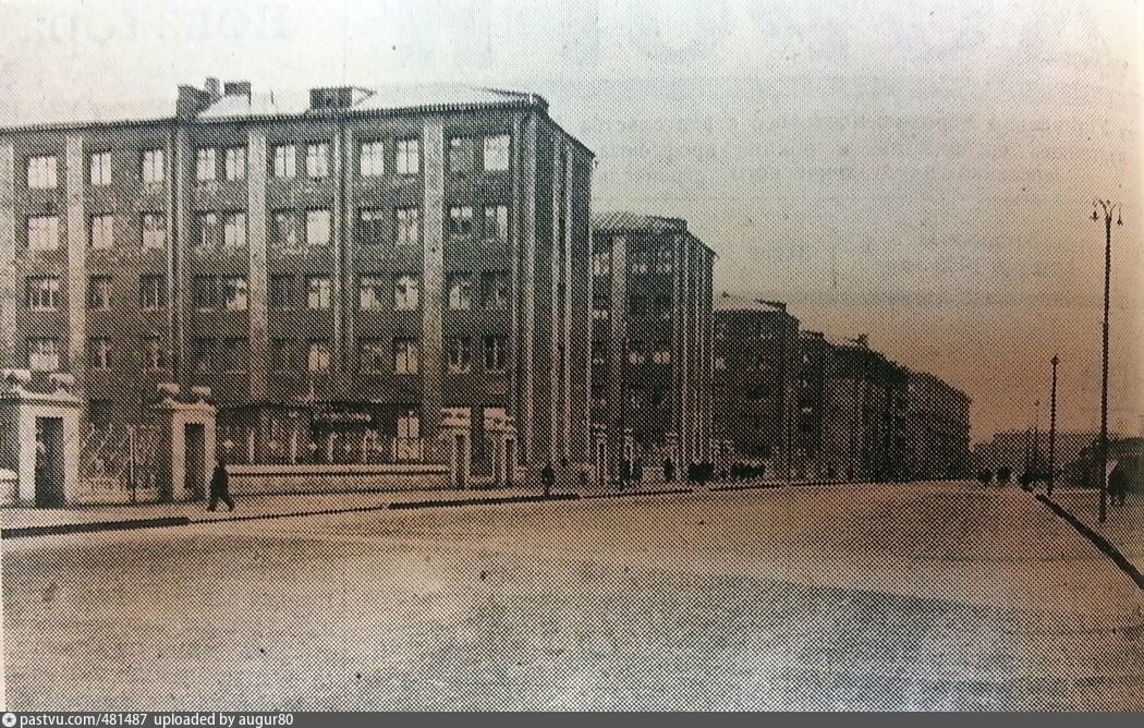 1-Я улица машиностроения.