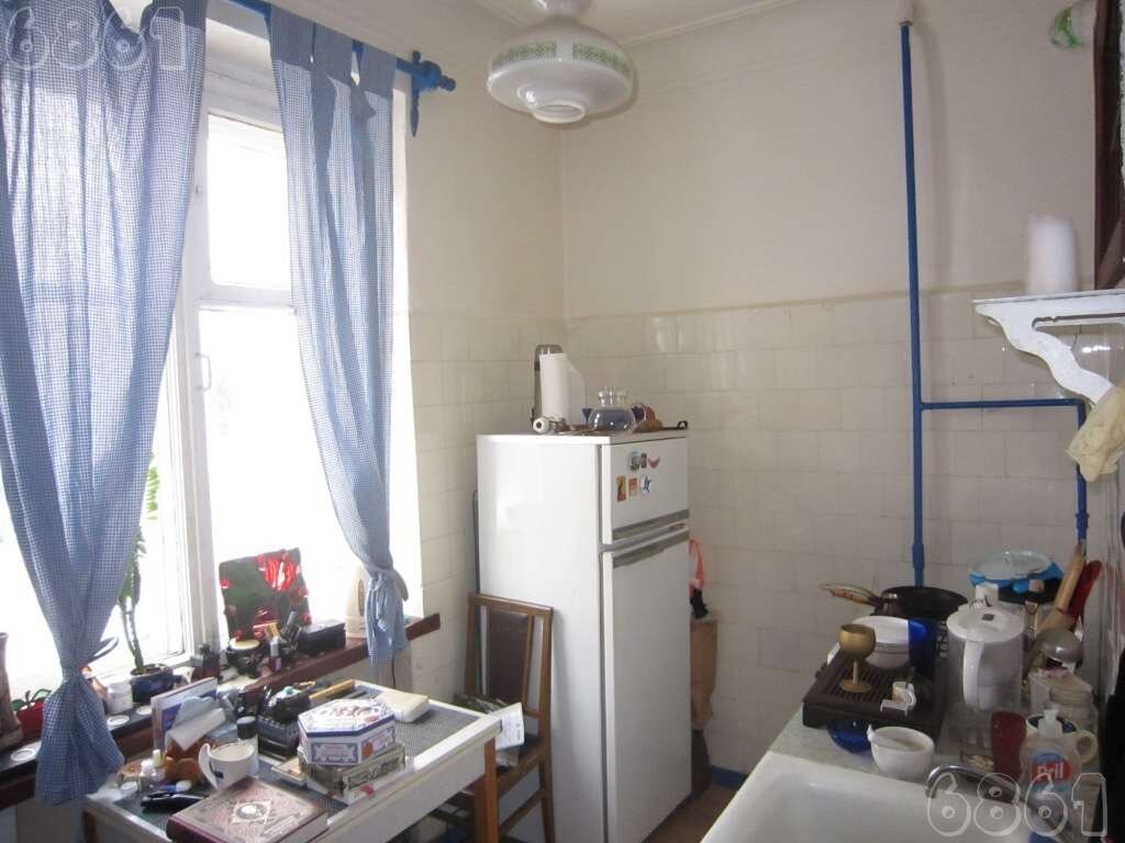 Кухня на момент покупки, без ремонта
