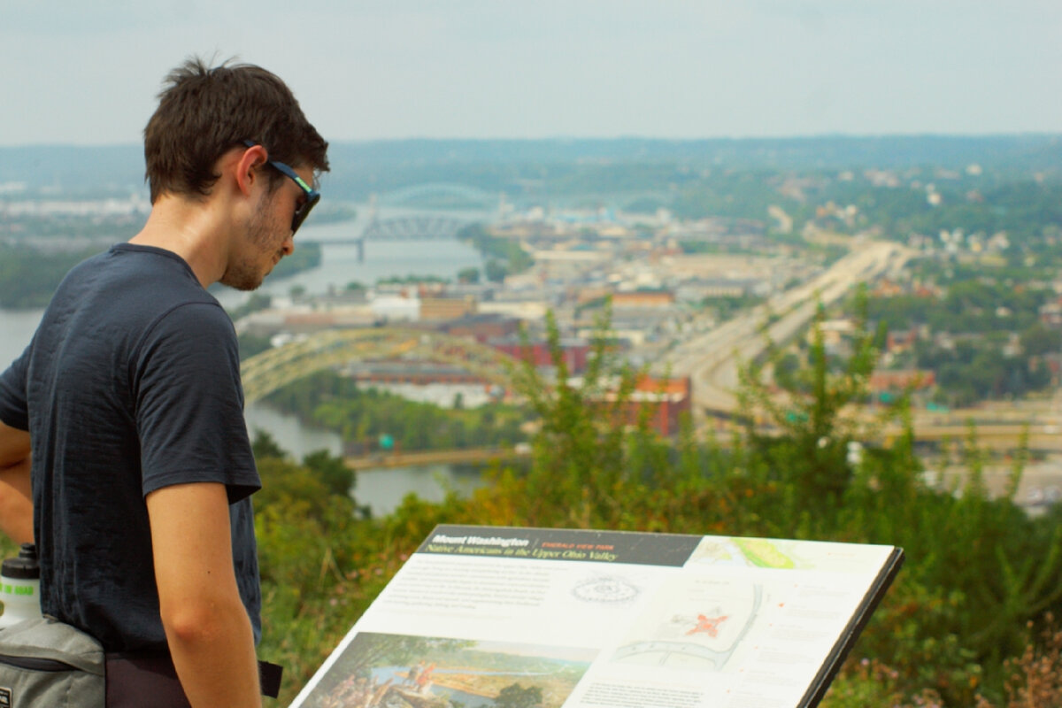 Я спросила Люка о том, что он думает о России (фото автора)