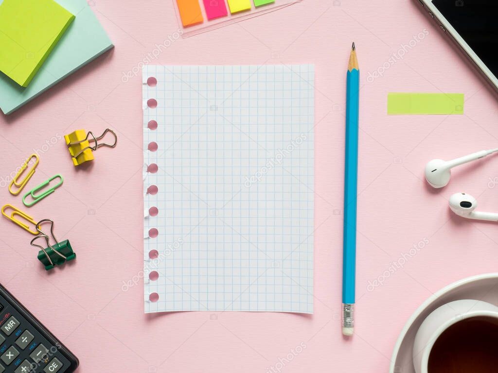 Примерно в такой атмосфере и начинают писаться мои шедевры :)